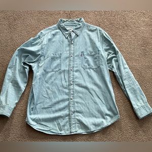 Levi’s Denim Button Up Shirt